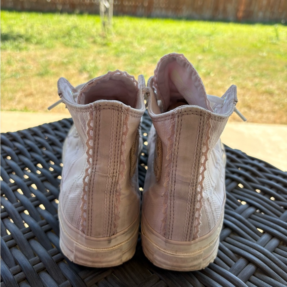 Converse Women’s size 9.5 pink - Picture 4 of 6